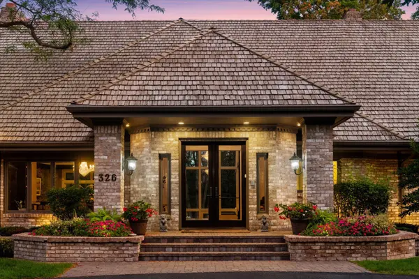 326 Ferndale RD W, Wayzata, MN 55391