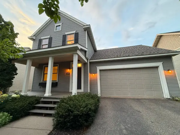 11374 Balsam WAY, Woodbury, MN 55129