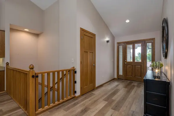 120 Sunburst CIR, Mankato, MN 56001