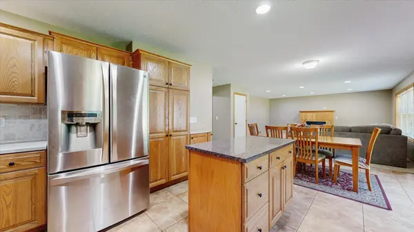 15430 Yakima ST NW, Ramsey, MN 55303