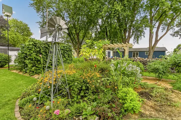848 15th ST SE, Owatonna, MN 55060