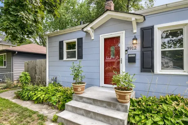 3912 Vera Cruz AVE N, Robbinsdale, MN 55422