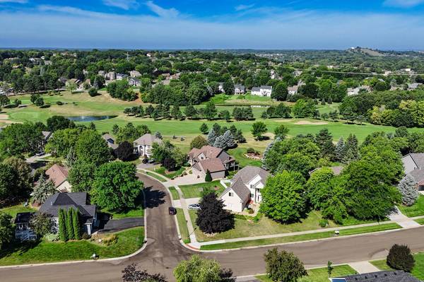 16751 Ironwood CIR, Lakeville, MN 55044