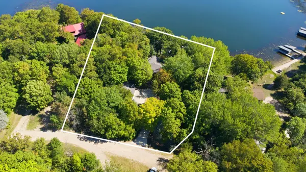 39282 Moonlight Bay TRL, Pelican Rapids, MN 56572