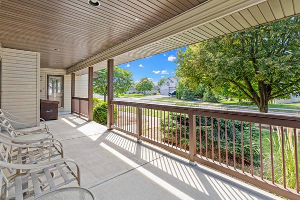 13160 Aspen DR, Rogers, MN 55374