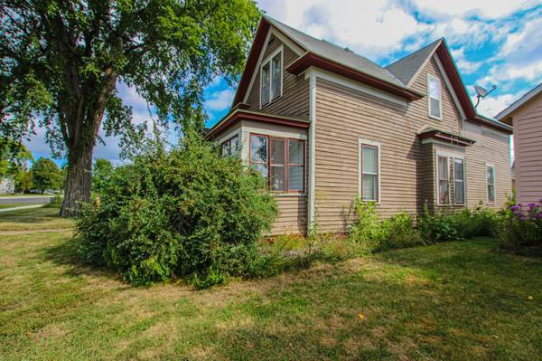 709 Pine ST S, Sauk Centre, MN 56378