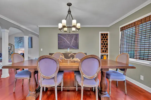 7001 Lanham LN, Edina, MN 55439