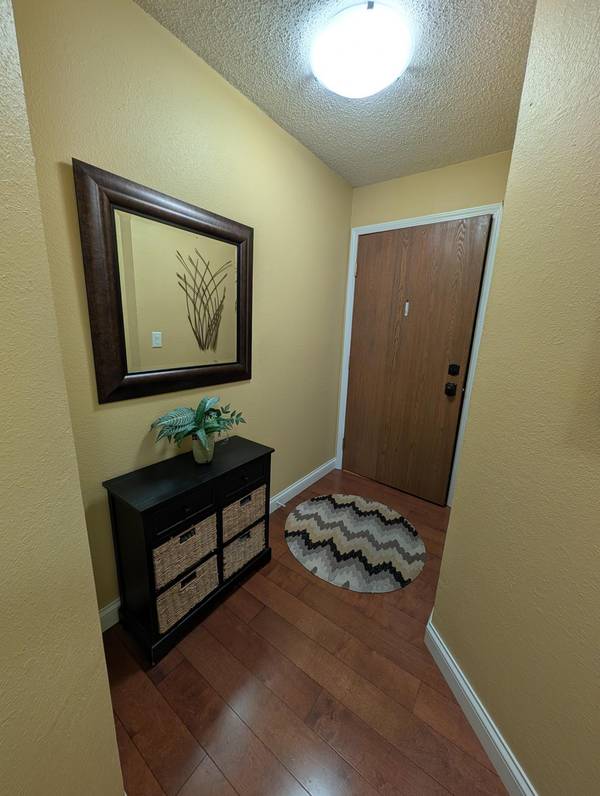 1825 Perlich AVE #207, Red Wing, MN 55066