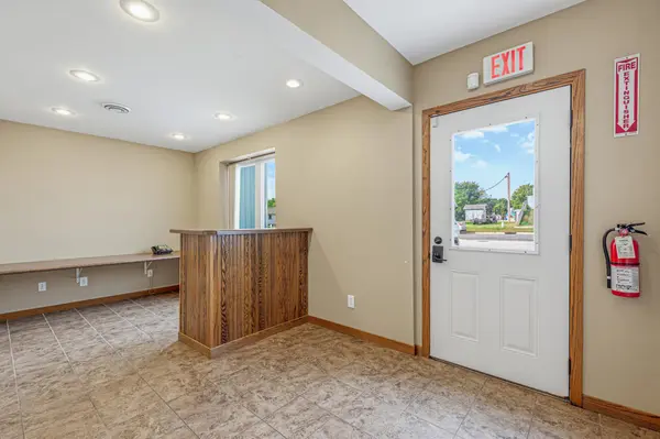 104 Cedar AVE S, Watkins, MN 55389