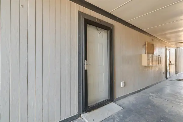 2628 N Ann Arbor AVE #102, Oklahoma City, OK 73127