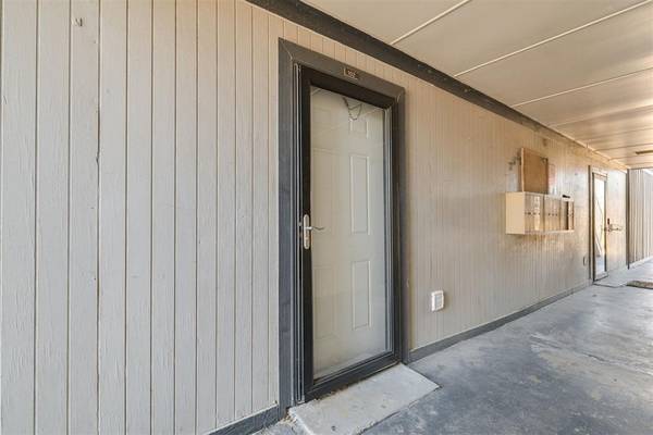 2628 N Ann Arbor AVE #102, Oklahoma City, OK 73127