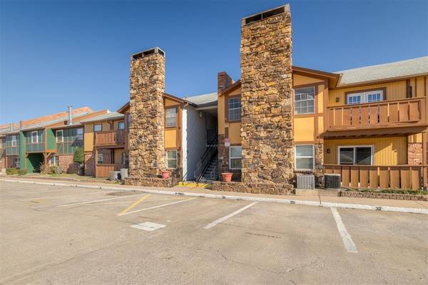 2620 N Ann Arbor AVE #112, Oklahoma City, OK 73127