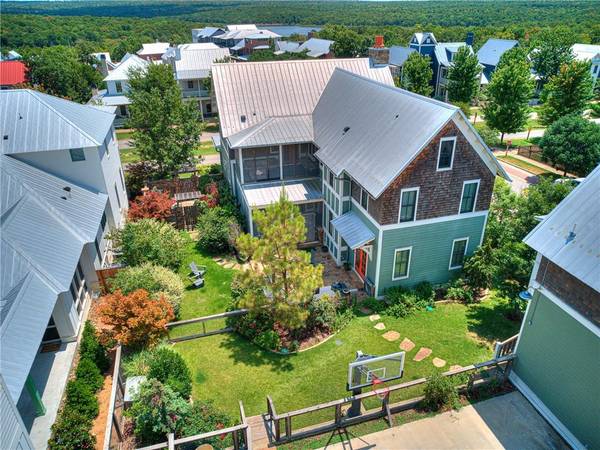 31 Boulevard, Carlton Landing, OK 74432