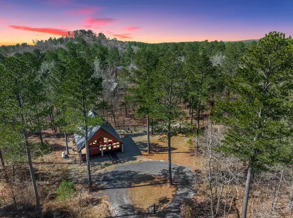 38 Rough Cut CIR, Broken Bow, OK 74728