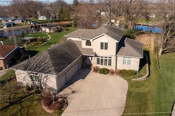 5258 PRIMROSE LN, Oshkosh, WI 54904-9524
