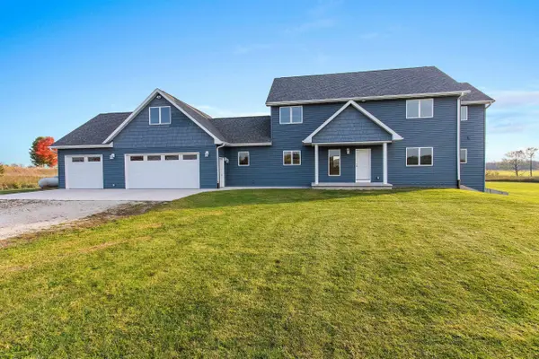 9647 BISON RD, Larsen, WI 54947