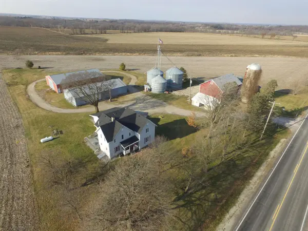 N2185 COUNTY ROAD BB, Reeseville, WI 53579