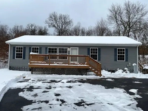 2813 W 3RD DR, Oxford, WI 53952-9617