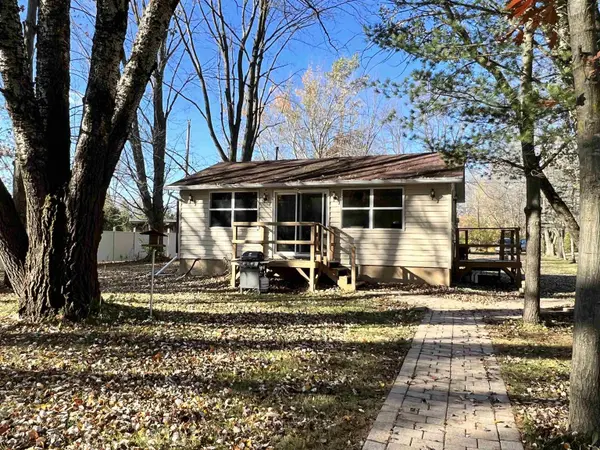 N5278 OLD HWY 54, Shiocton, WI 54170