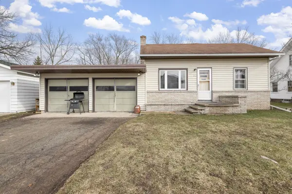 303 S 1ST AVE, Winneconne, WI 54986