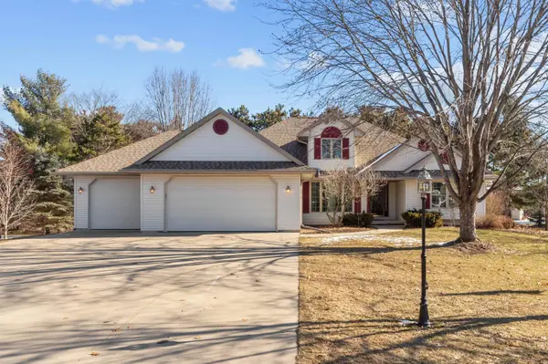 N3576 SUNRISE CT, New London, WI 54961