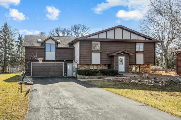 983 HONEY CREEK RD, Oshkosh, WI 54904