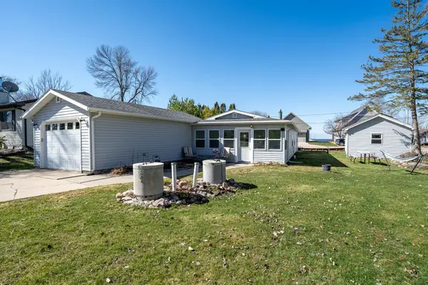 7609 WIDGEON LN, Larsen, WI 54947