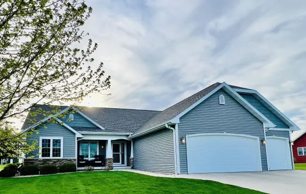 N6018 WILD WEST LN, Fond Du Lac, WI 54935