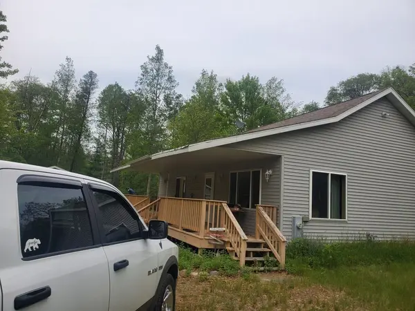 15955 VERNON WAY, Crivitz, WI 54114-0000