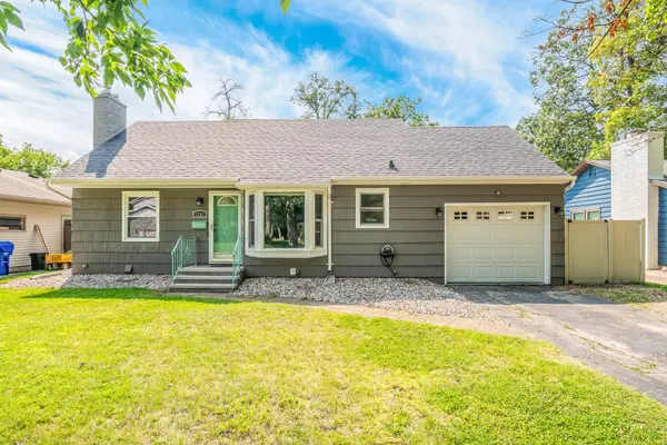 1701 N MCDONALD ST, Appleton, WI 54911