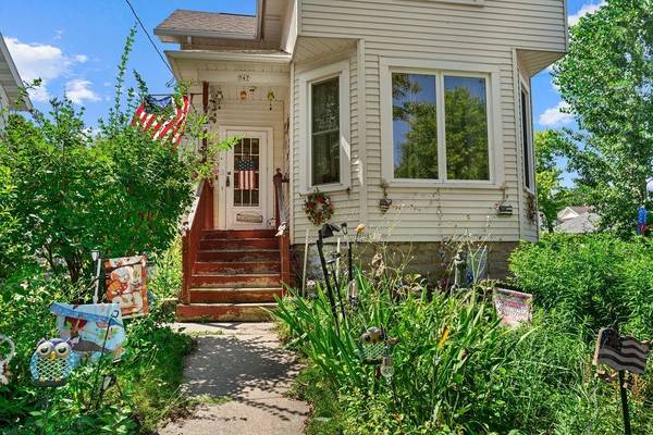547 MADISON ST, Oshkosh, WI 54901