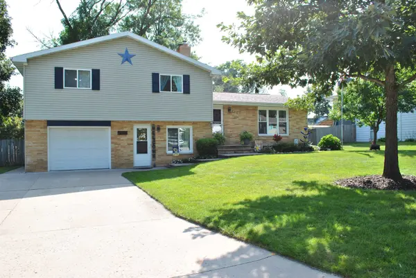 230 SIMONET ST, Green Bay, WI 54301