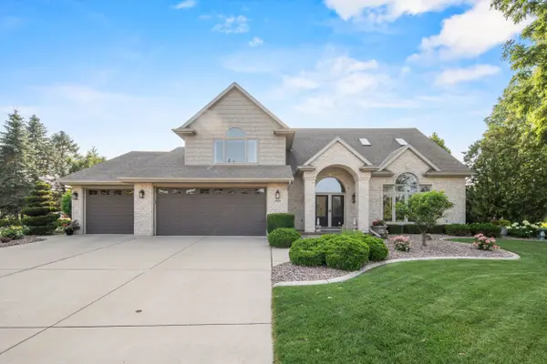2920 CIRCLE OAKS LN, Green Bay, WI 54313-6170