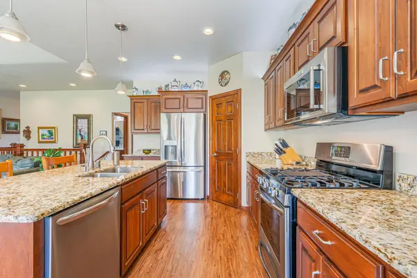 N2887 EVERGREEN LN, Freedom, WI 54913