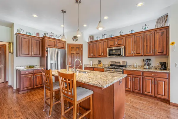 N2887 EVERGREEN LN, Freedom, WI 54913