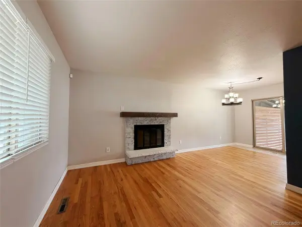945 Dearborn ST, Aurora, CO 80011
