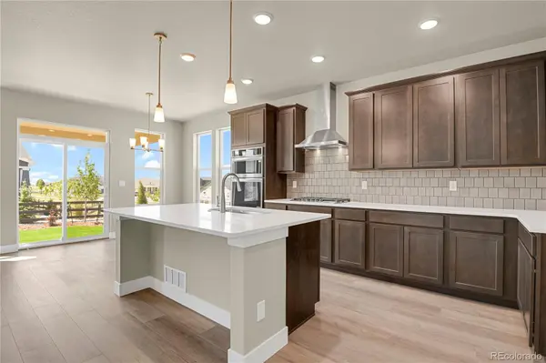 10107 Lake Arbor LN, Colorado Springs, CO 80924