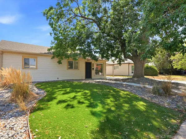 1180 Vaughn ST, Aurora, CO 80011