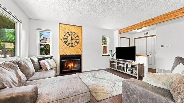 540 S Forest ST #10-103, Denver, CO 80246