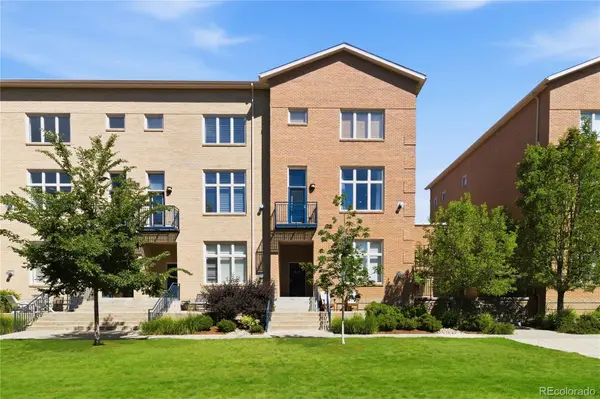 220 Roslyn ST #710, Denver, CO 80230
