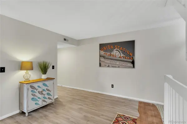 1350 S Idalia ST #D, Aurora, CO 80017