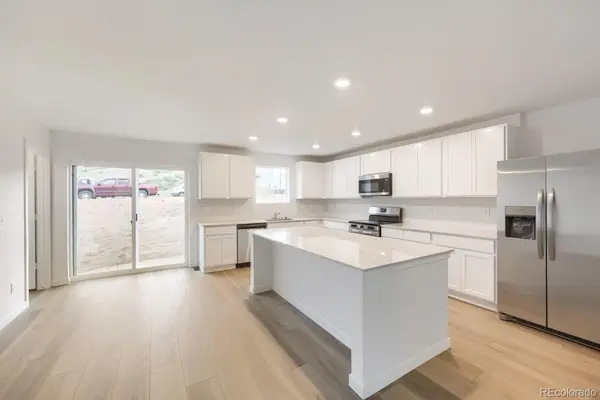 2696 Lower Crags PT, Colorado Springs, CO 80904