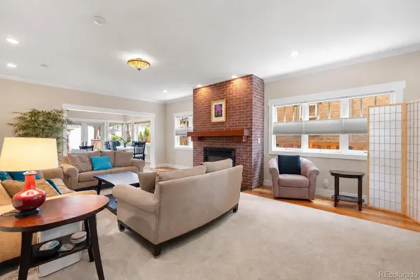 1910 S Corona ST, Denver, CO 80210