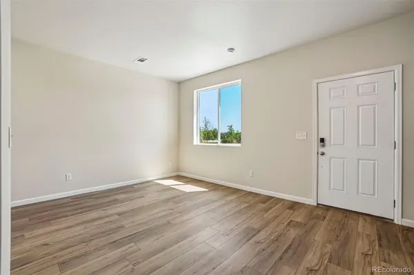 1478 Coral PL, Longmont, CO 80504