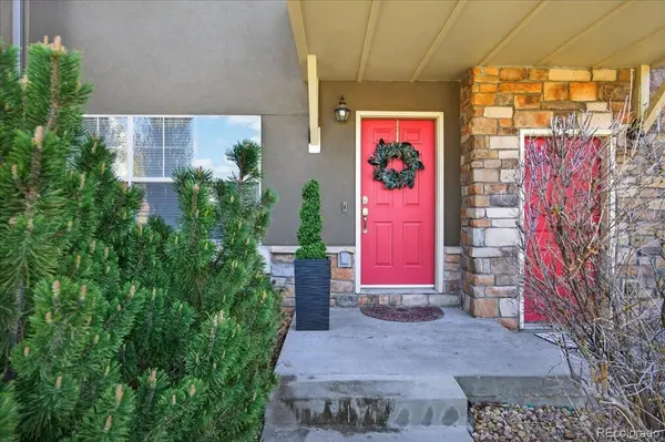 18767 E Yale CIR #B, Aurora, CO 80013