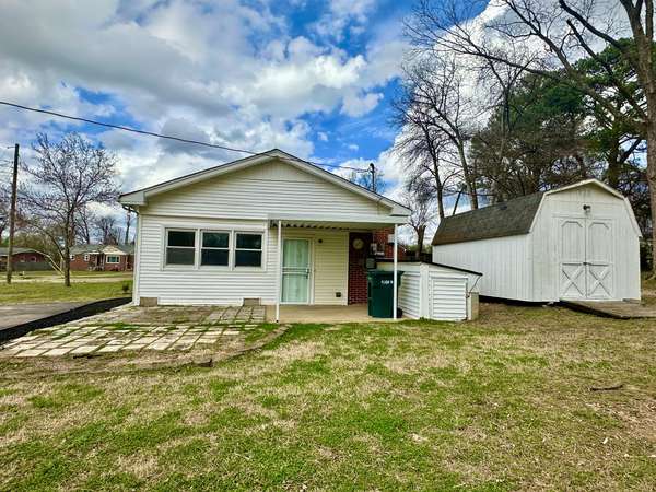 730 Rackley Dr, Pulaski, TN 38478