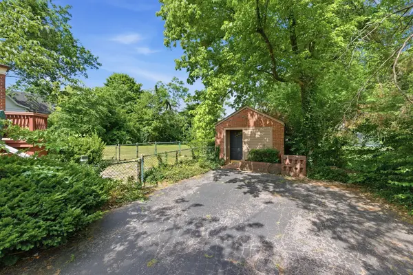 805 Lynnwood Blvd, Nashville, TN 37205