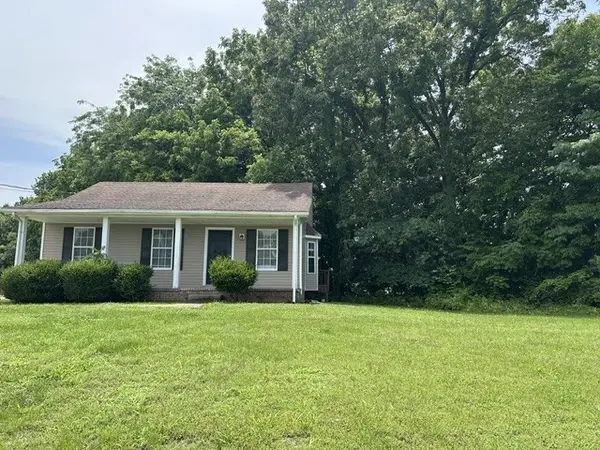 252 Ray Dr, Clarksville, TN 37042