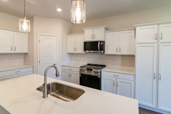 8 Miller Farm, Clarksville, TN 37043