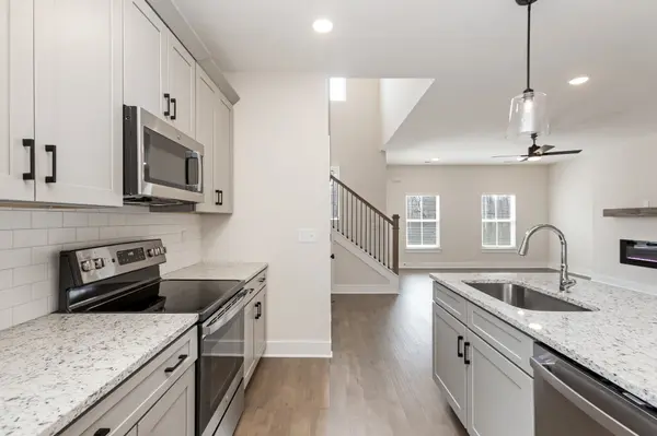 323 Jasmine Park, Hermitage, TN 37076